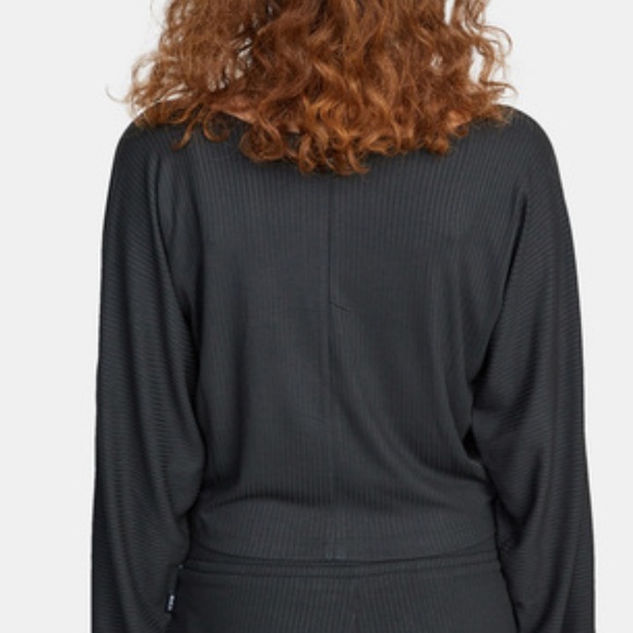 🔥 RVCA JET SETTER TOP FOR WOMEN 🔥 - Picture 4 of 6